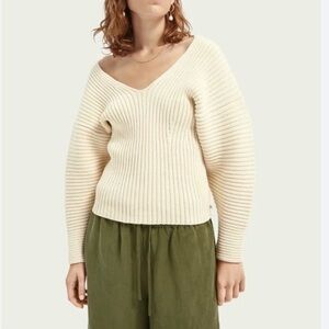 Scotch & Soda Ribbed V-Neck Sweater in Cream